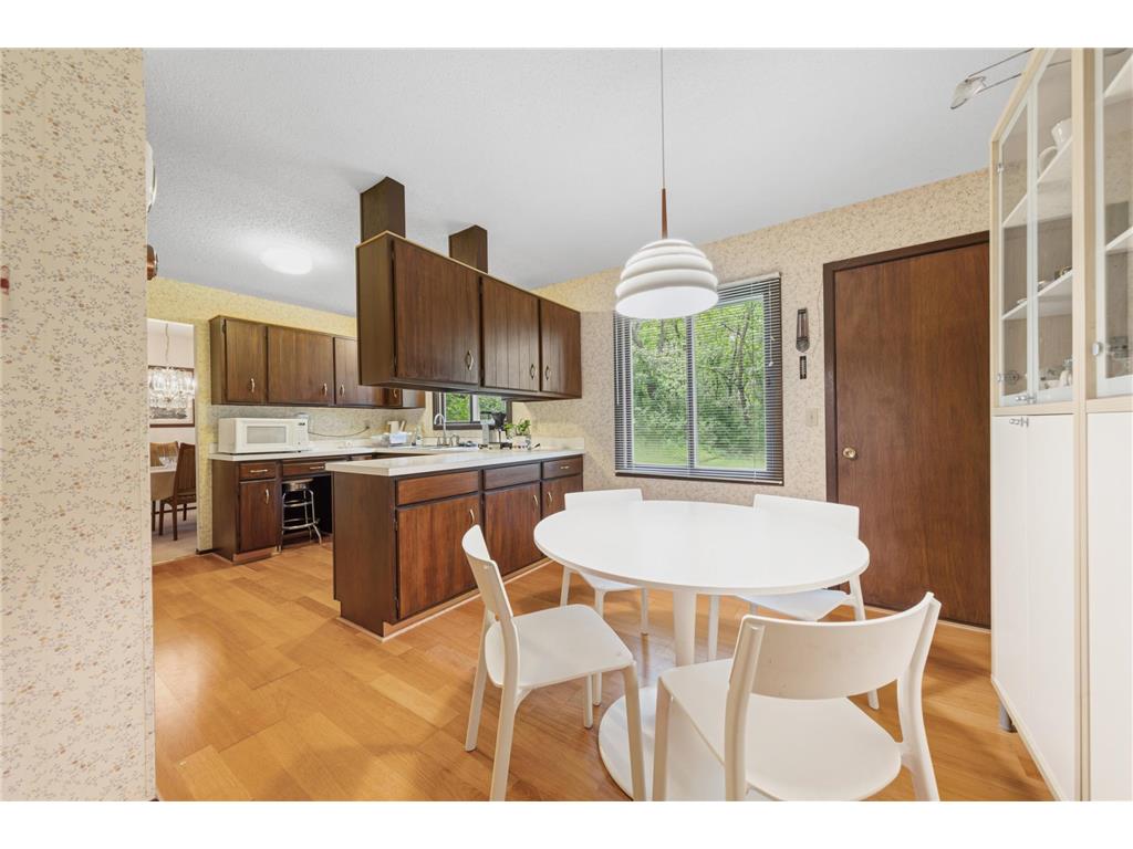 12108 Red Oak Court S Burnsville MN 55337 7100854 image5