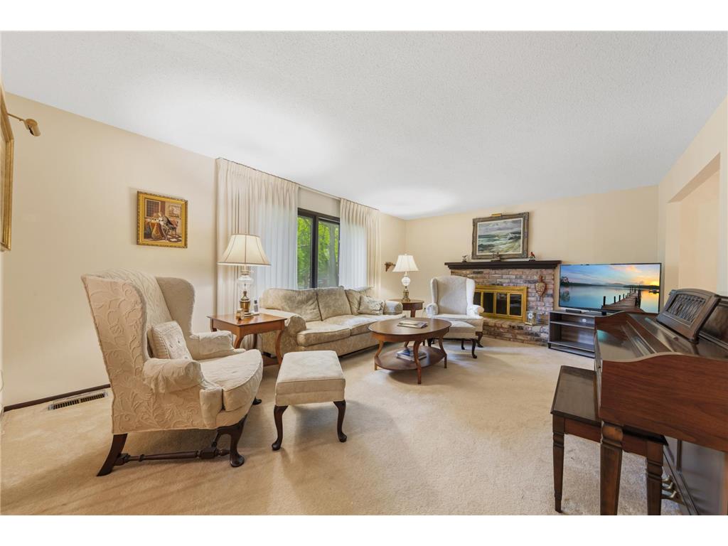 12108 Red Oak Court S Burnsville MN 55337 7100854 image9