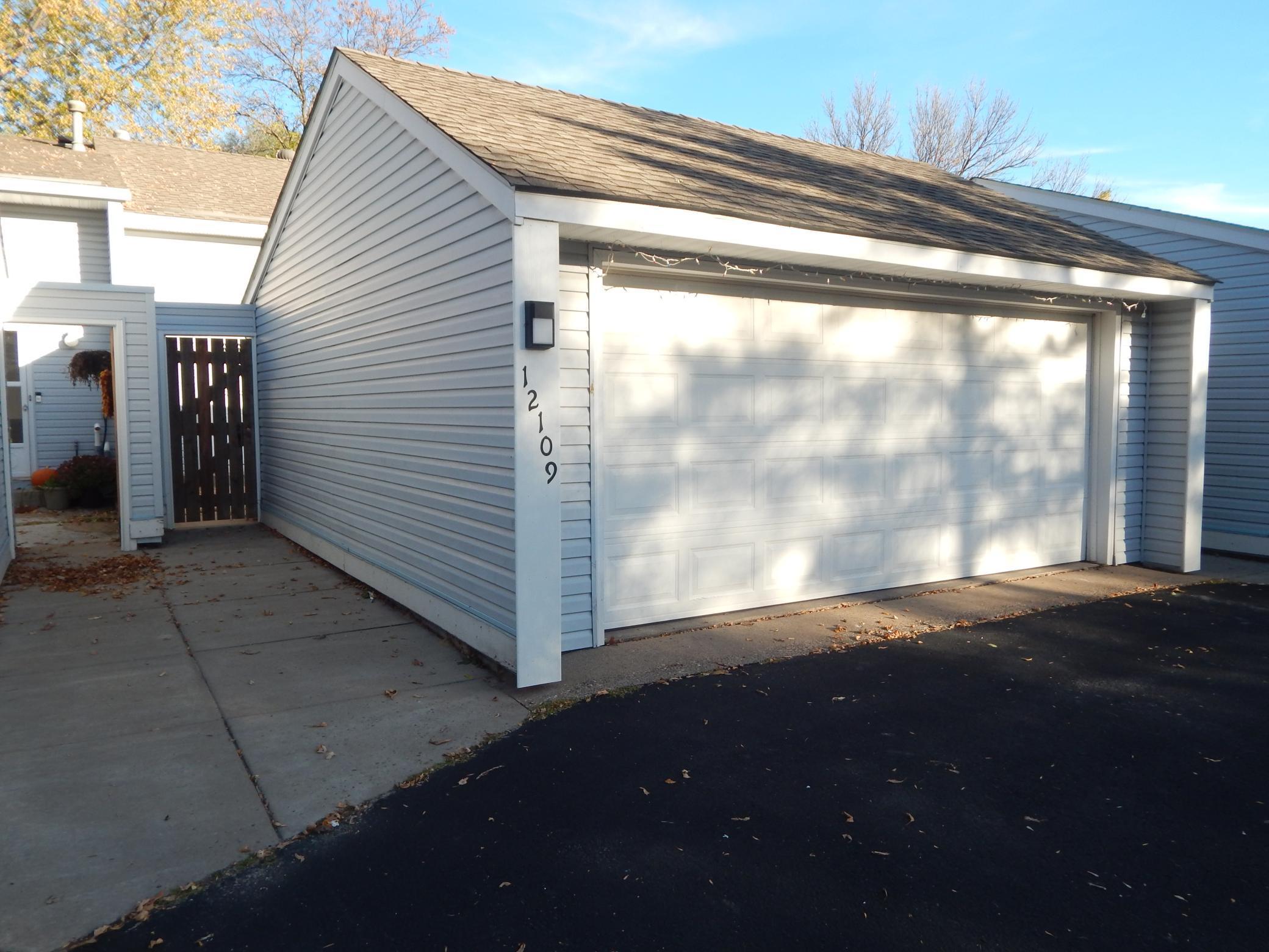 12109 Drake Street NW Coon Rapids MN 55448 6123465 image1