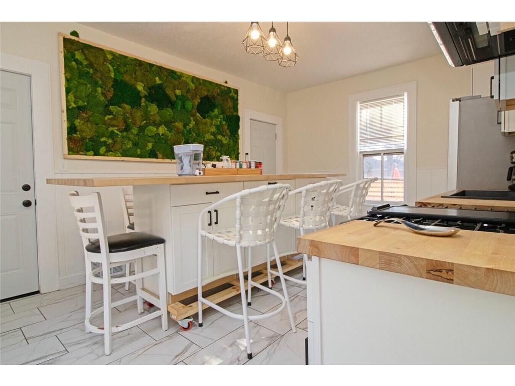 1211 5th Street NE #1 Minneapolis MN 55413 6485103 image1