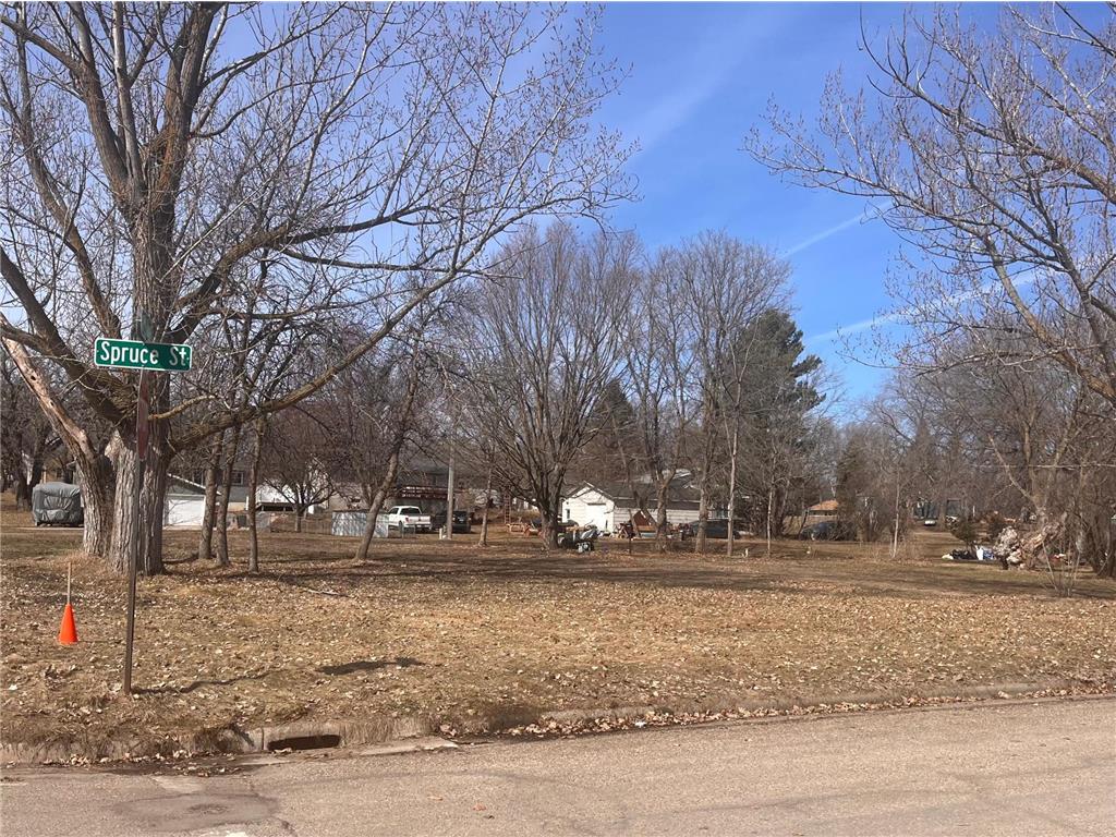 1211 6th Avenue E Alexandria MN 56308 7041299 image2