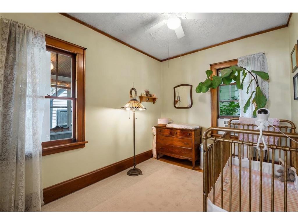 1211 Dayton Avenue Saint Paul MN 55104 7093213 image23