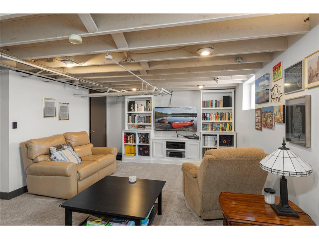 1211 Dayton Avenue Saint Paul MN 55104 7093213 image31