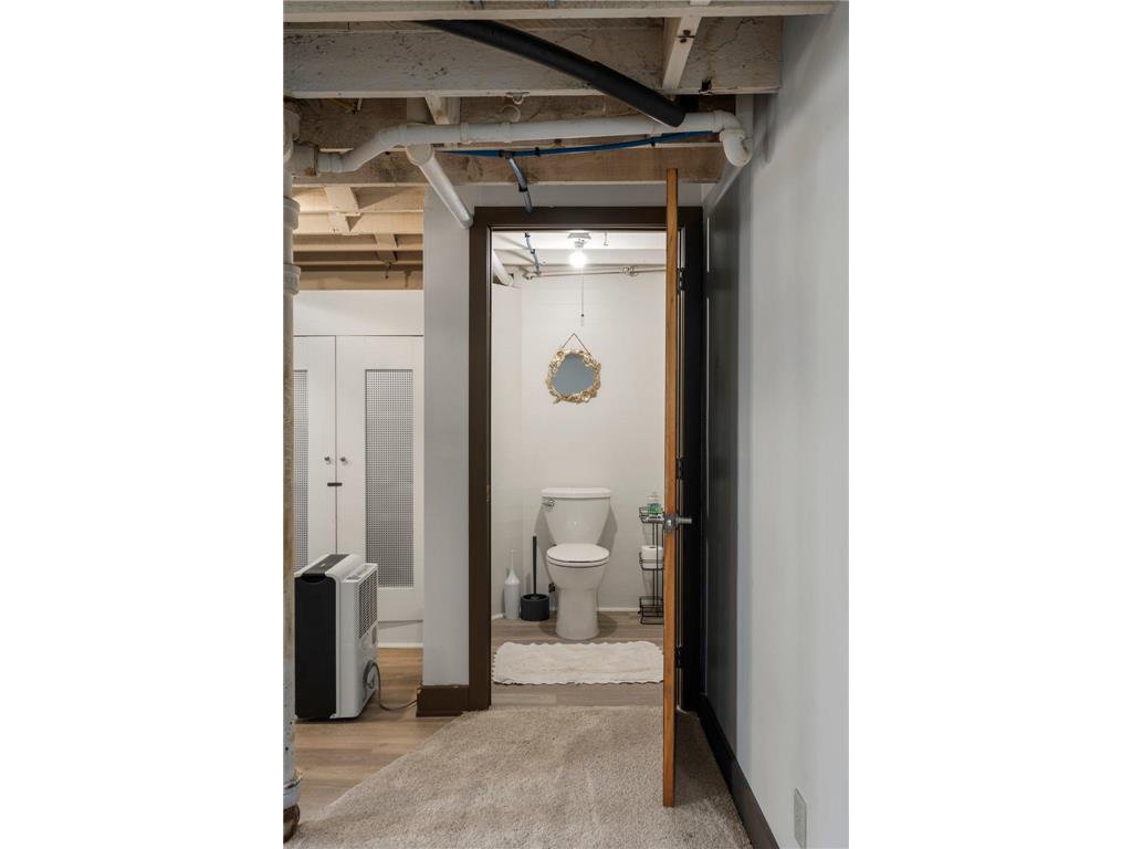 1211 Dayton Avenue Saint Paul MN 55104 7093213 image33