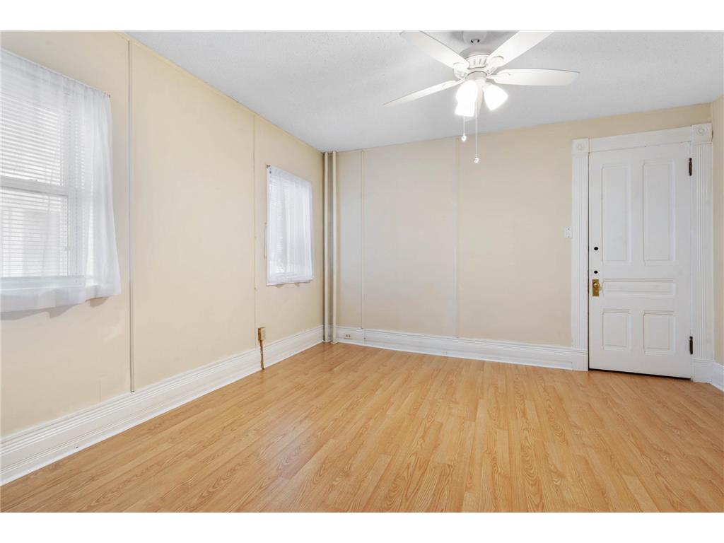 1211 E 1st Street Duluth MN 55805 7027295 image11