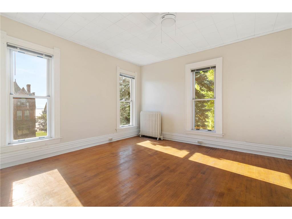 1211 E 1st Street Duluth MN 55805 7027295 image16