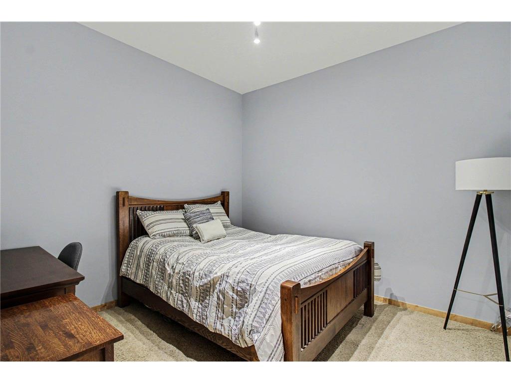1211 Lagoon Avenue #410 Minneapolis MN 55408 7055795 image15
