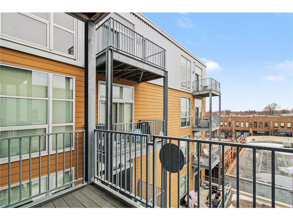 1211 Lagoon Avenue #410 Minneapolis MN 55408 7055795 image20
