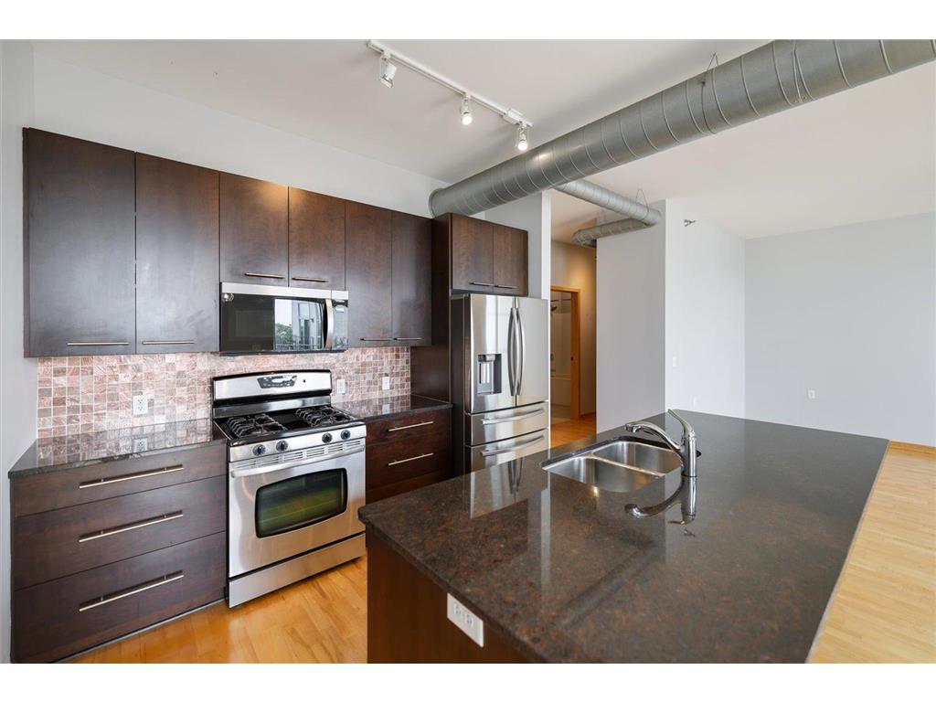 1211 Lagoon Avenue #510 Minneapolis MN 55408 7085872 image12
