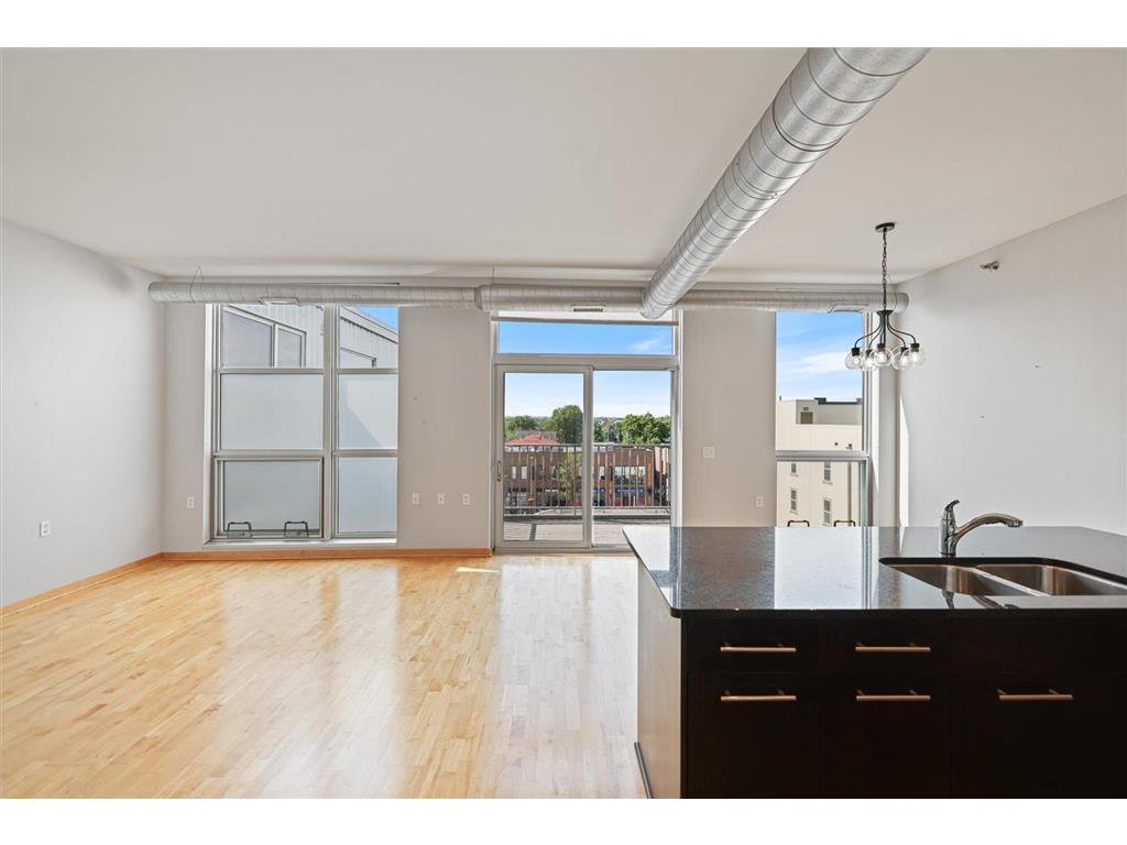 1211 Lagoon Avenue #510 Minneapolis MN 55408 7085872 image2