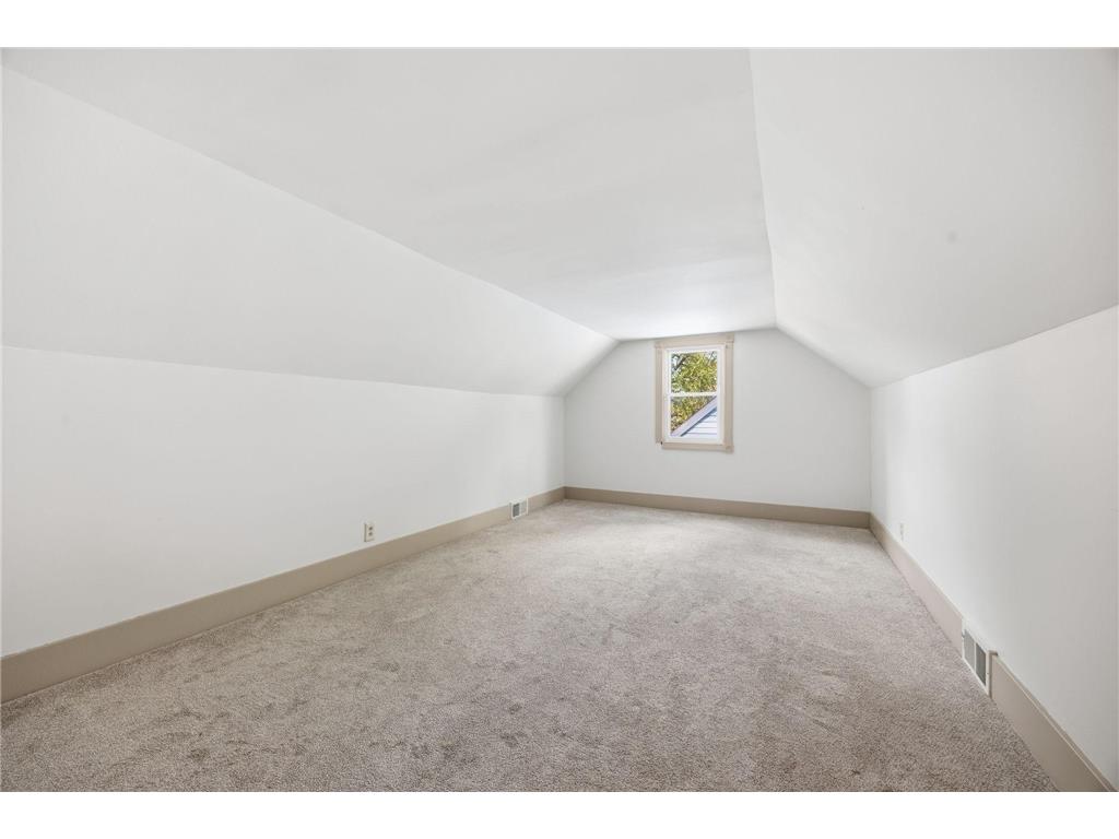 1211 Lealand Road E Maplewood MN 55109 7071926 image13