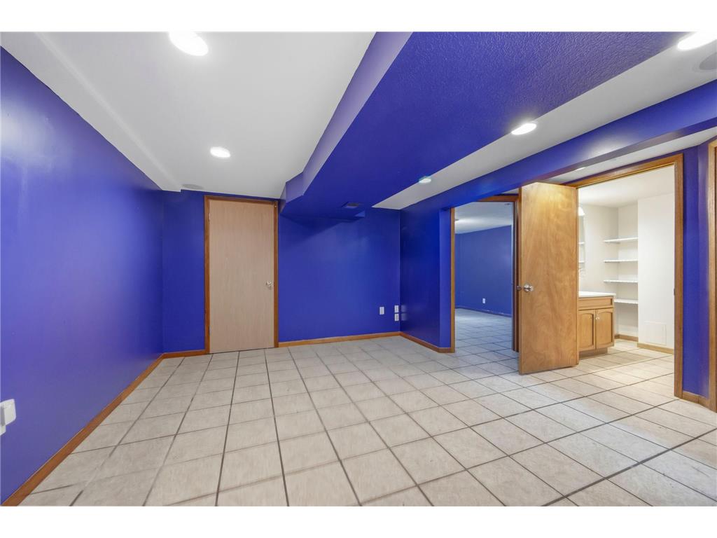 1211 Lealand Road E Maplewood MN 55109 7071926 image16