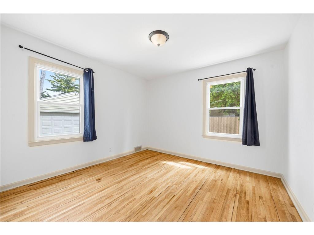 1211 Lealand Road E Maplewood MN 55109 7071926 image9