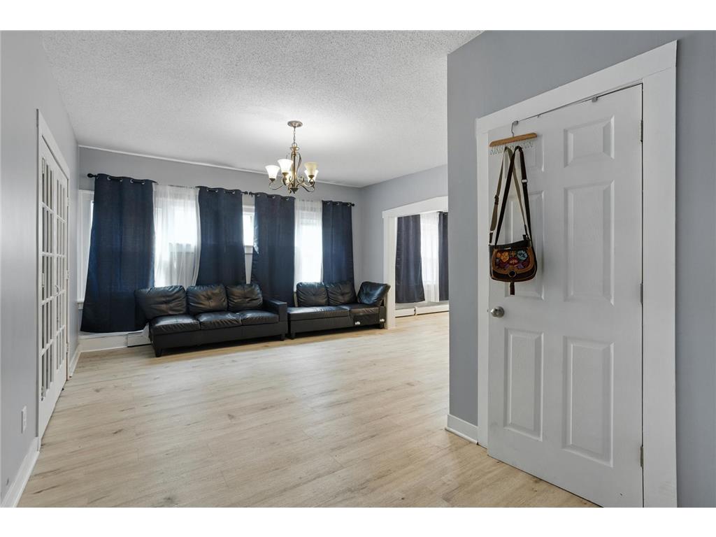 1211 Morgan Avenue N Minneapolis MN 55411 6803898 image12