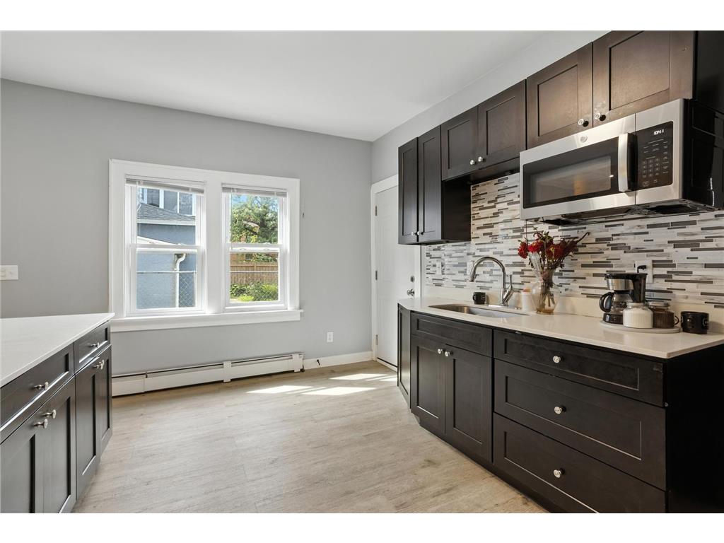 1211 Morgan Avenue N Minneapolis MN 55411 6803898 image16