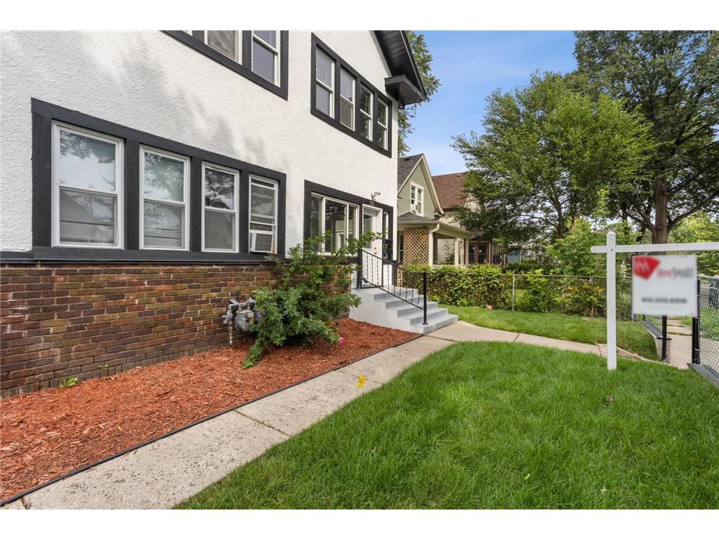 1211 Morgan Avenue N Minneapolis MN 55411 6803898 image2