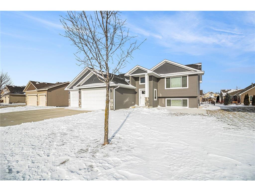 1211 Olivia Street SE New Prague MN 56071 7010681 image1