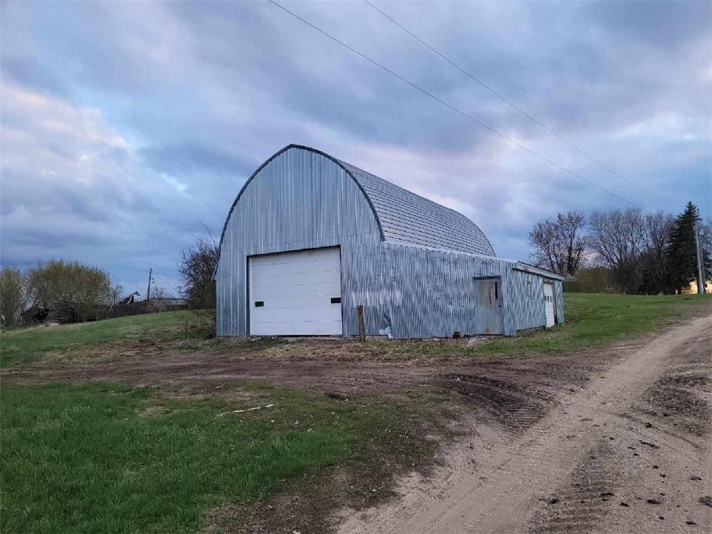 12113 340th Avenue Farwell MN 56327 7073551 image5