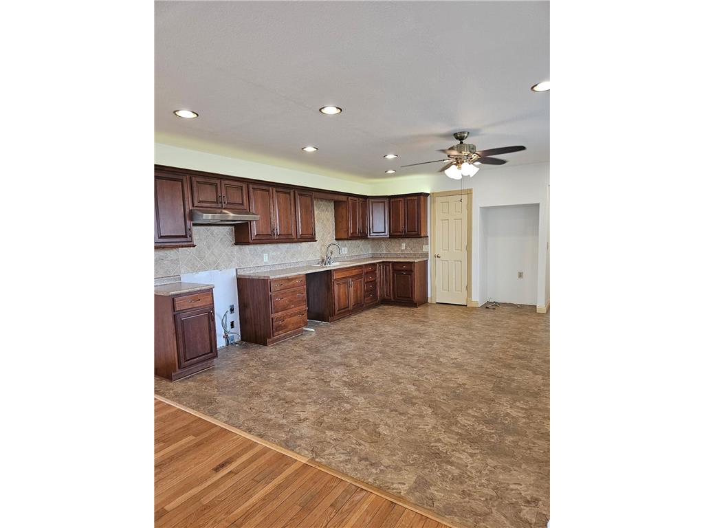 12113 340th Avenue Farwell MN 56327 7073551 image9