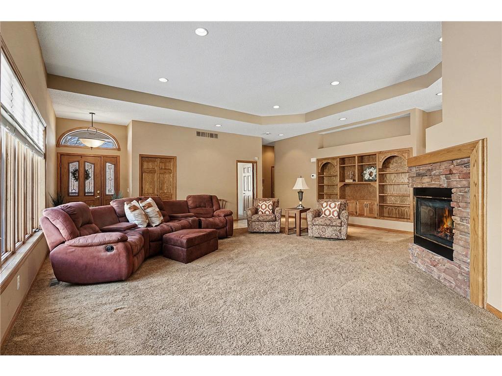 12118 Bluebird Circle NW Coon Rapids MN 55448 7013922 image3