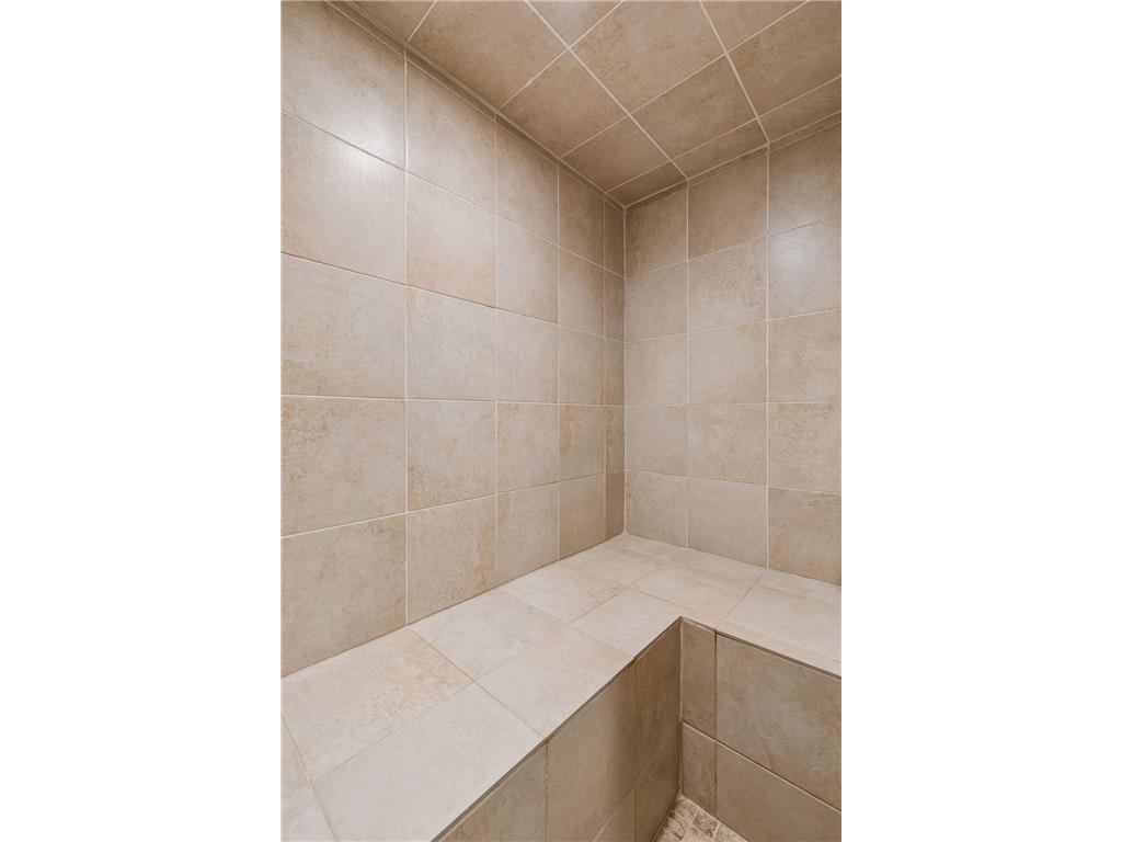 1212 Balsam Trail E Eagan MN 55123 7057743 image34