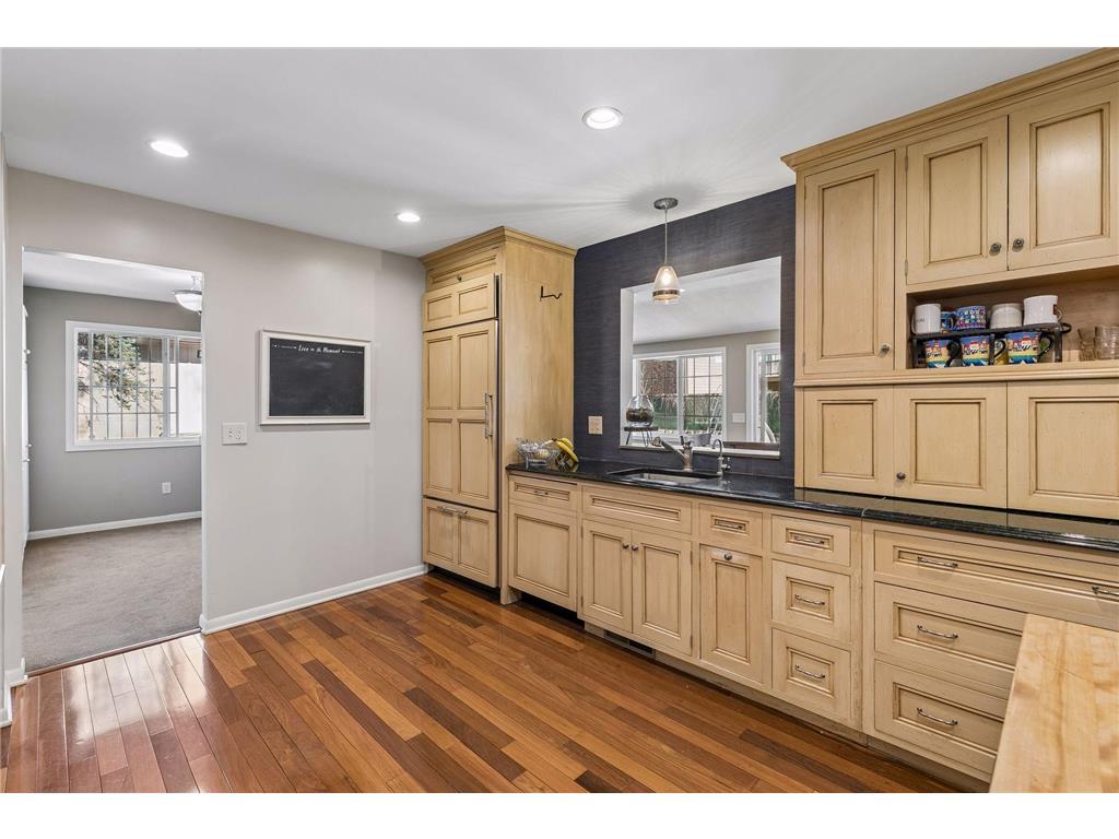 1212 Balsam Trail E Eagan MN 55123 7057743 image6