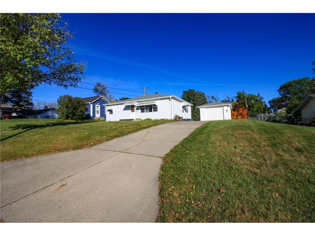 1212 N Marien Street Fergus Falls MN 56537 6806798 image1