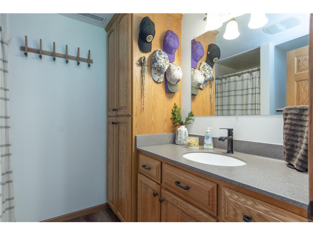 1212 Parkview Drive SW Little Falls MN 56345 7084681 image32