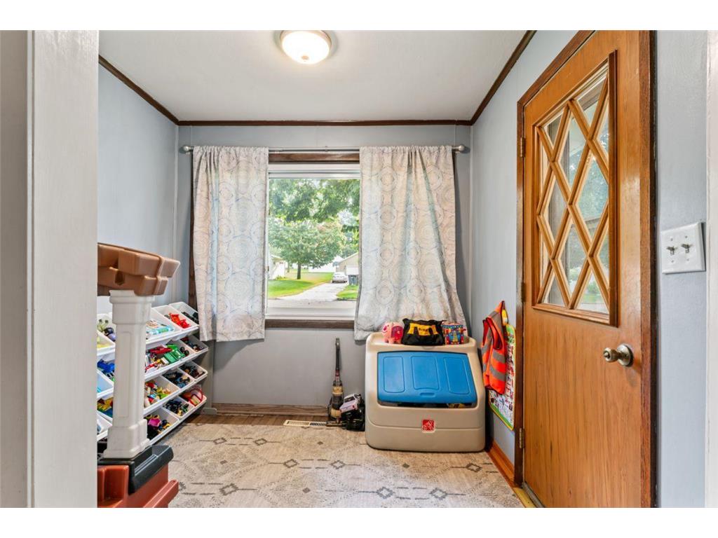 1212 S Grove Avenue Owatonna MN 55060 7011399 image2