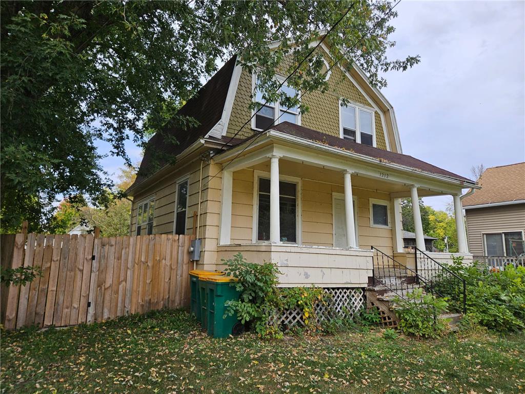 1212 Saint Joseph Avenue Albert Lea MN 56007 6802529 image1