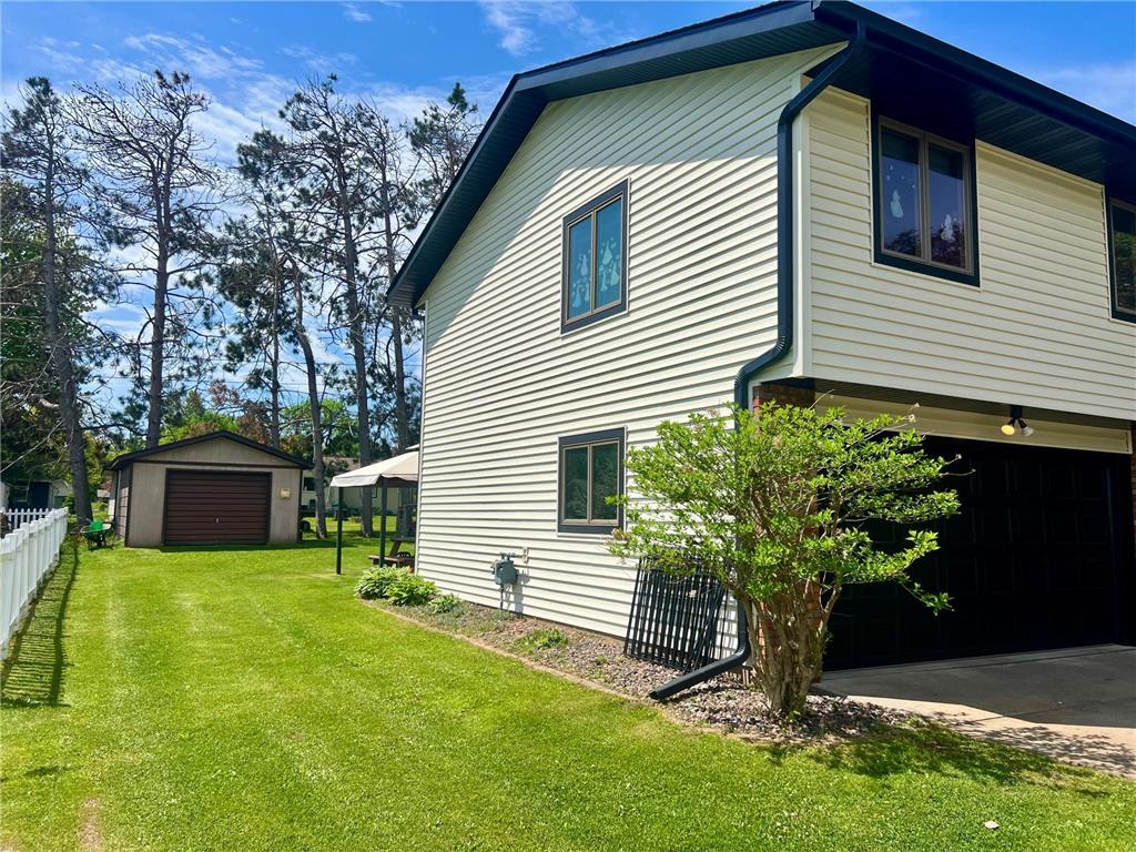1212 W Marshall Street Rice Lake WI 54868 7082495 image23
