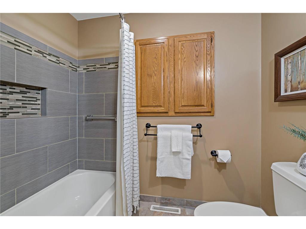 12120 87th Avenue N Maple Grove MN 55369 7046342 image20