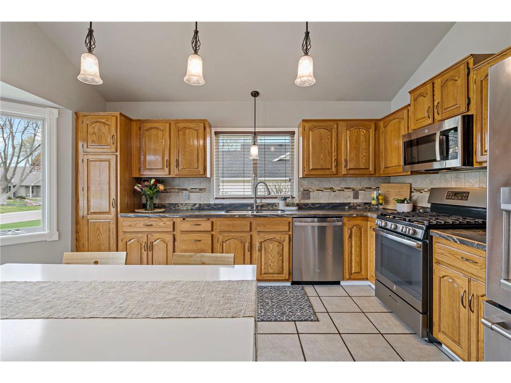 12120 87th Avenue N Maple Grove MN 55369 7046342 image9