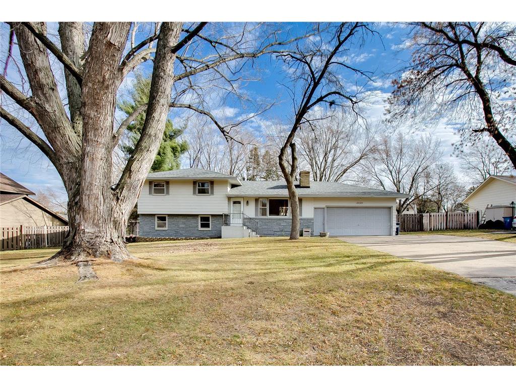 12120 Idaho Avenue N, Champlin, MN 55316 MLS 6323094 Edina Realty