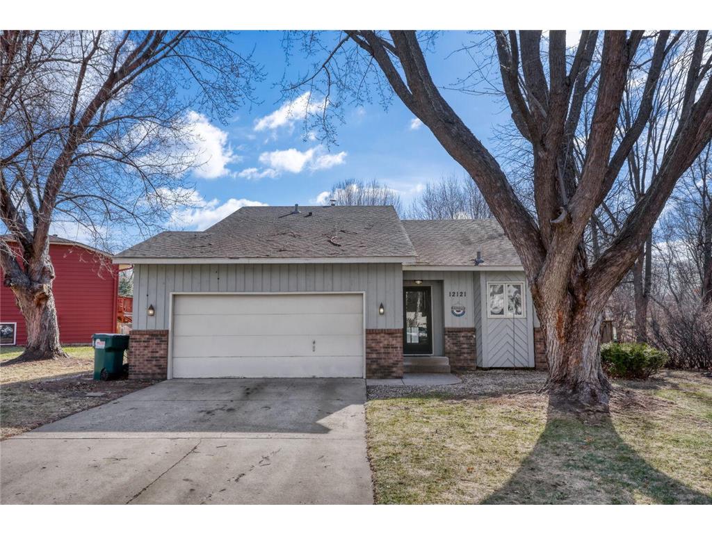 12121 Jefferson Street NE Blaine MN 55434 7052258 image2