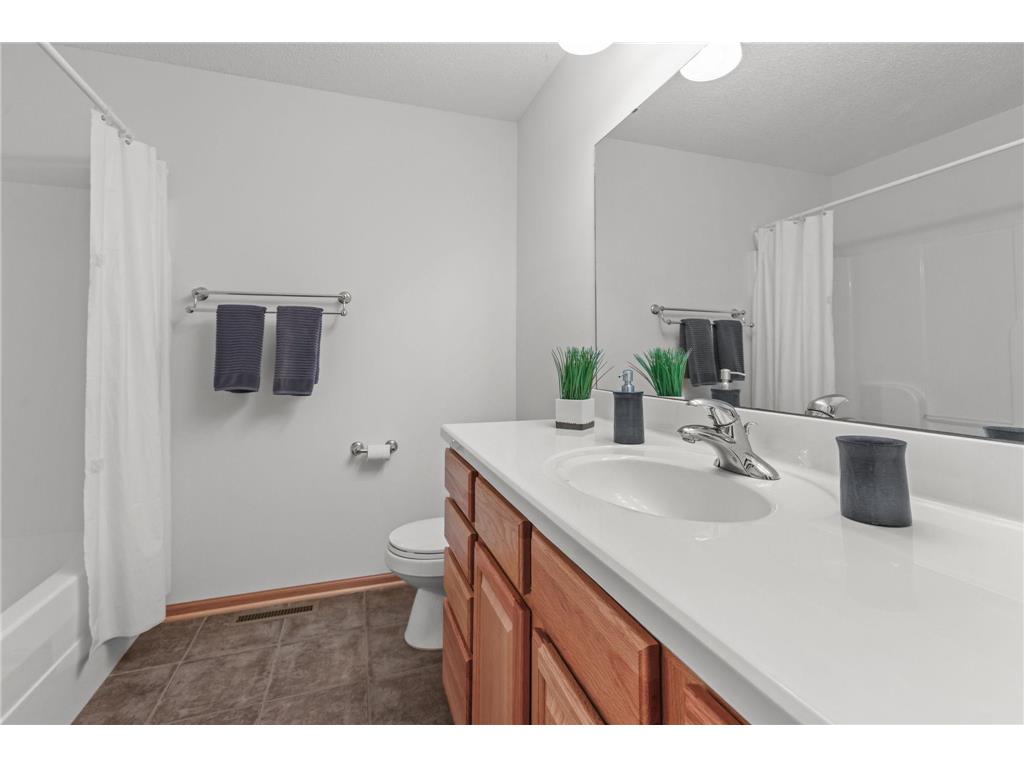 12121 Waconia Circle NE Blaine MN 55449 7072572 image29