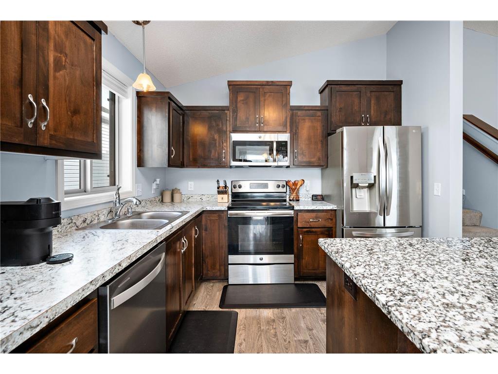 12122 Hupp Street NE Blaine MN 55449 7011378 image4