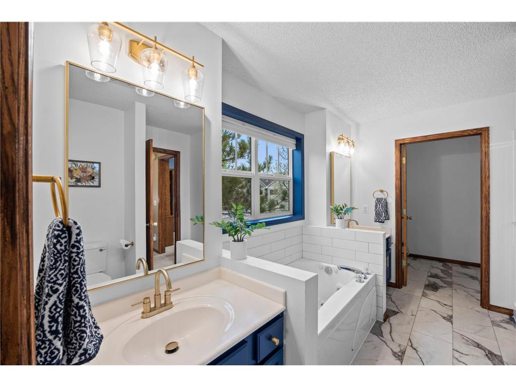12122 Yancy Street NE #D Blaine MN 55449 7076093 image27