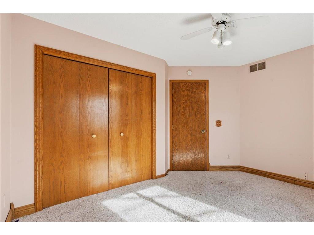 12125 Aztec Street NW Coon Rapids MN 55433 7075936 image25
