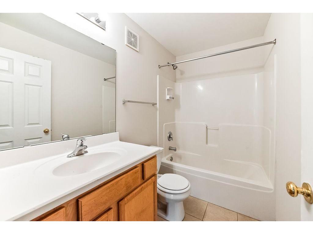 12125 Vermillion Street NE #E Blaine MN 55449 7099913 image21