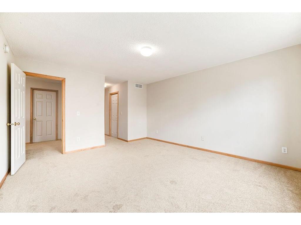 12125 Vermillion Street NE #E Blaine MN 55449 7099913 image23