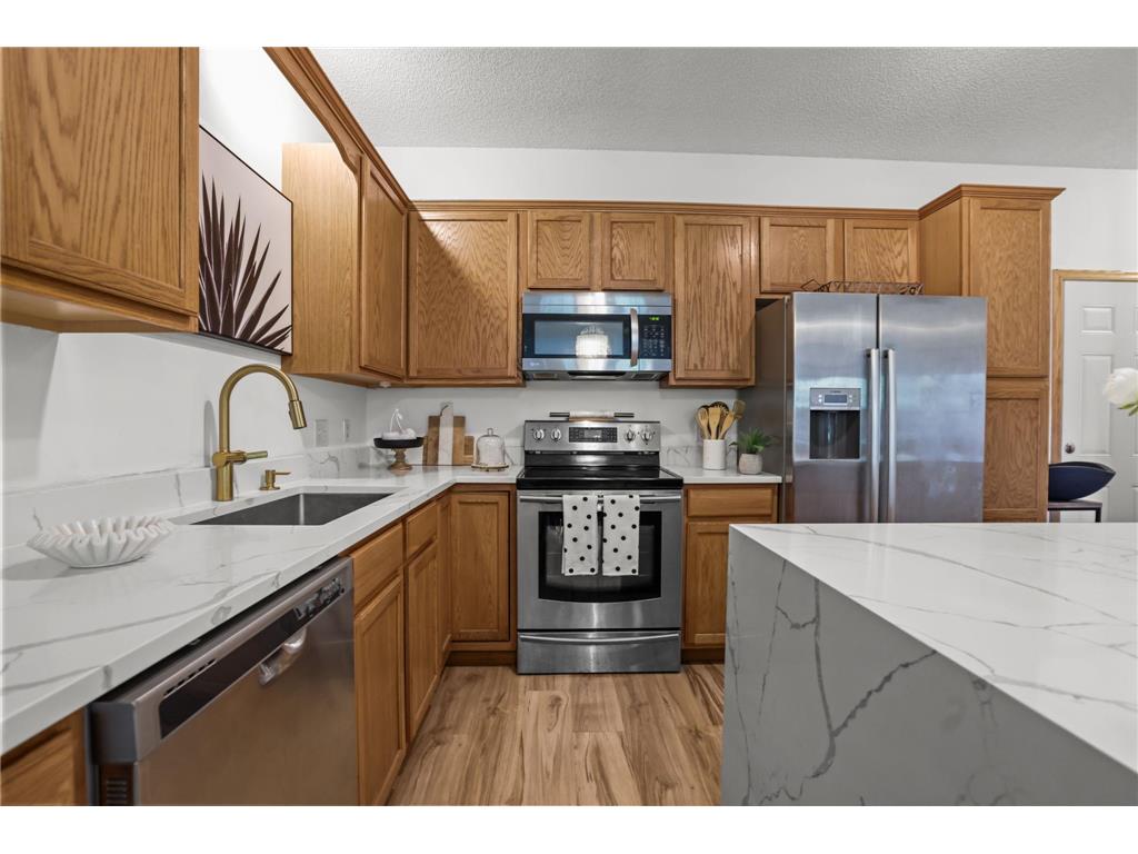 12126 Xylite Street NE #B Blaine MN 55449 7110945 image14