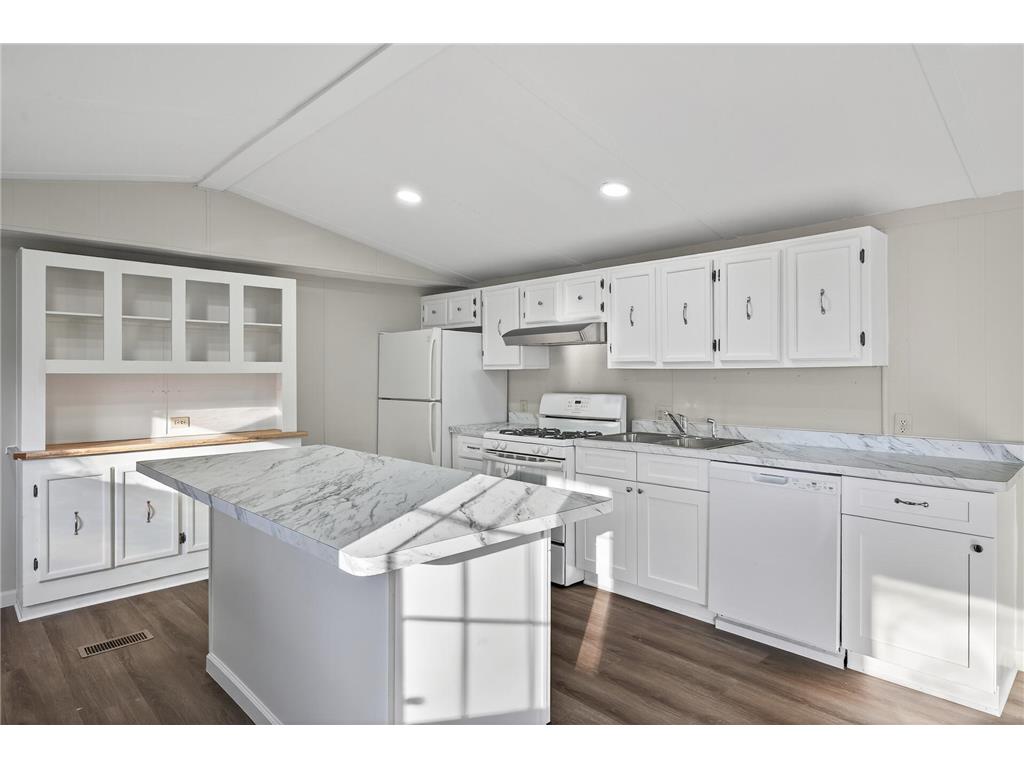 1213 96th Lane NE Blaine MN 55434 6805857 image10