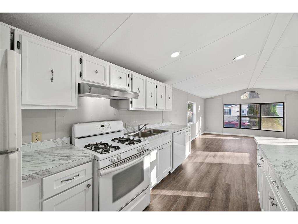 1213 96th Lane NE Blaine MN 55434 6805857 image14