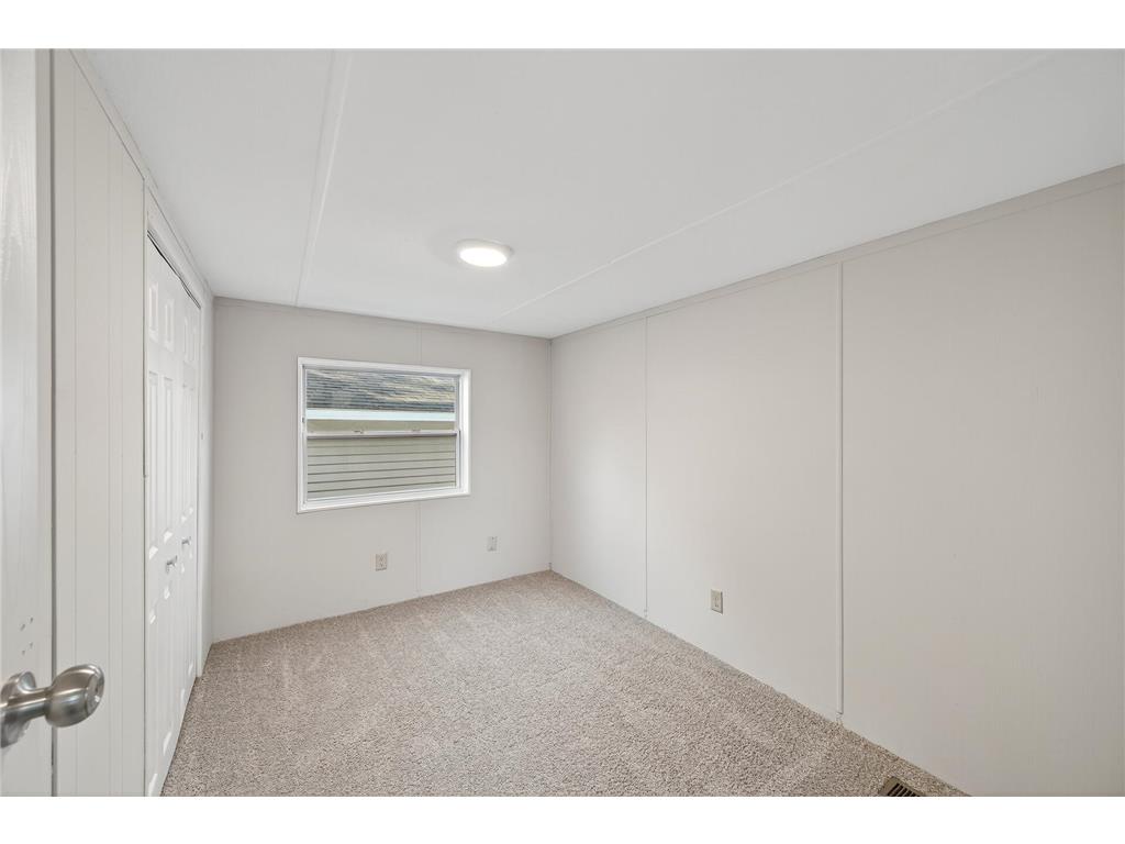 1213 96th Lane NE Blaine MN 55434 6805857 image16