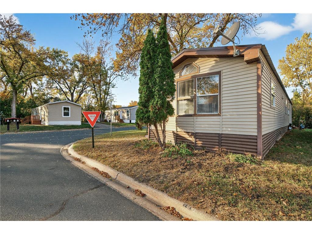 1213 96th Lane NE Blaine MN 55434 6805857 image29