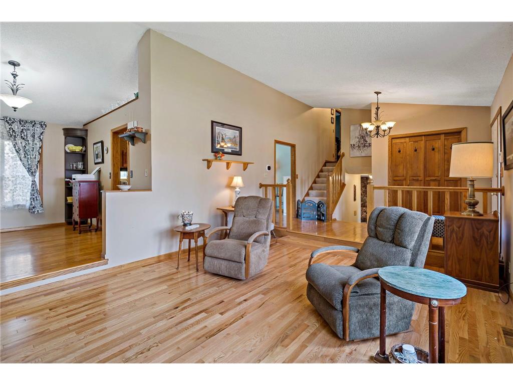 1213 Bluebill Bay Road Burnsville MN 55306 7010205 image11