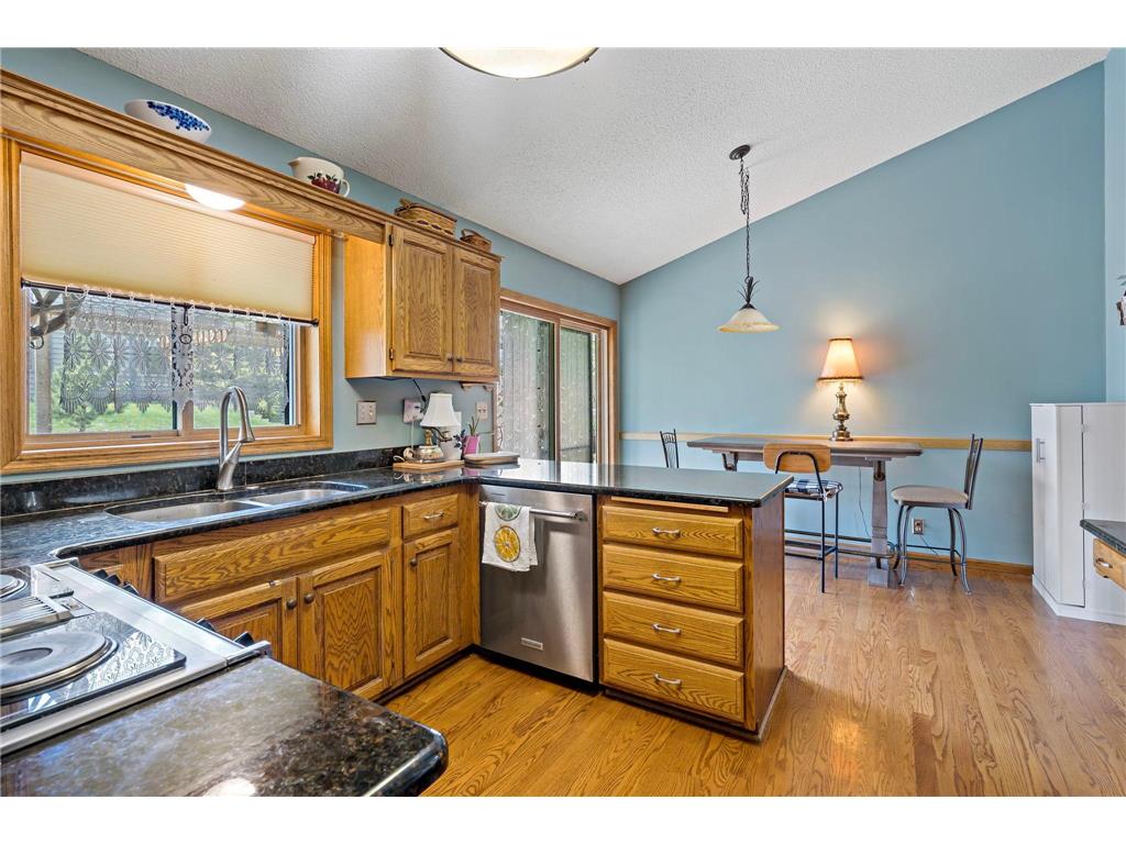 1213 Bluebill Bay Road Burnsville MN 55306 7010205 image19