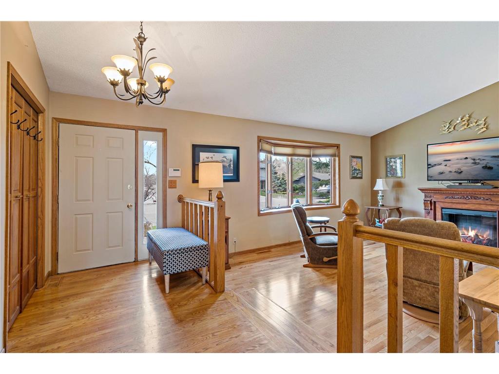 1213 Bluebill Bay Road Burnsville MN 55306 7010205 image8