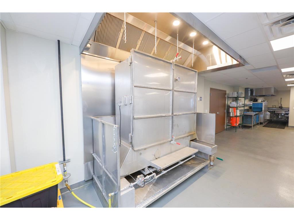 1213 Broadway Street Alexandria MN 56308 7005902 image14